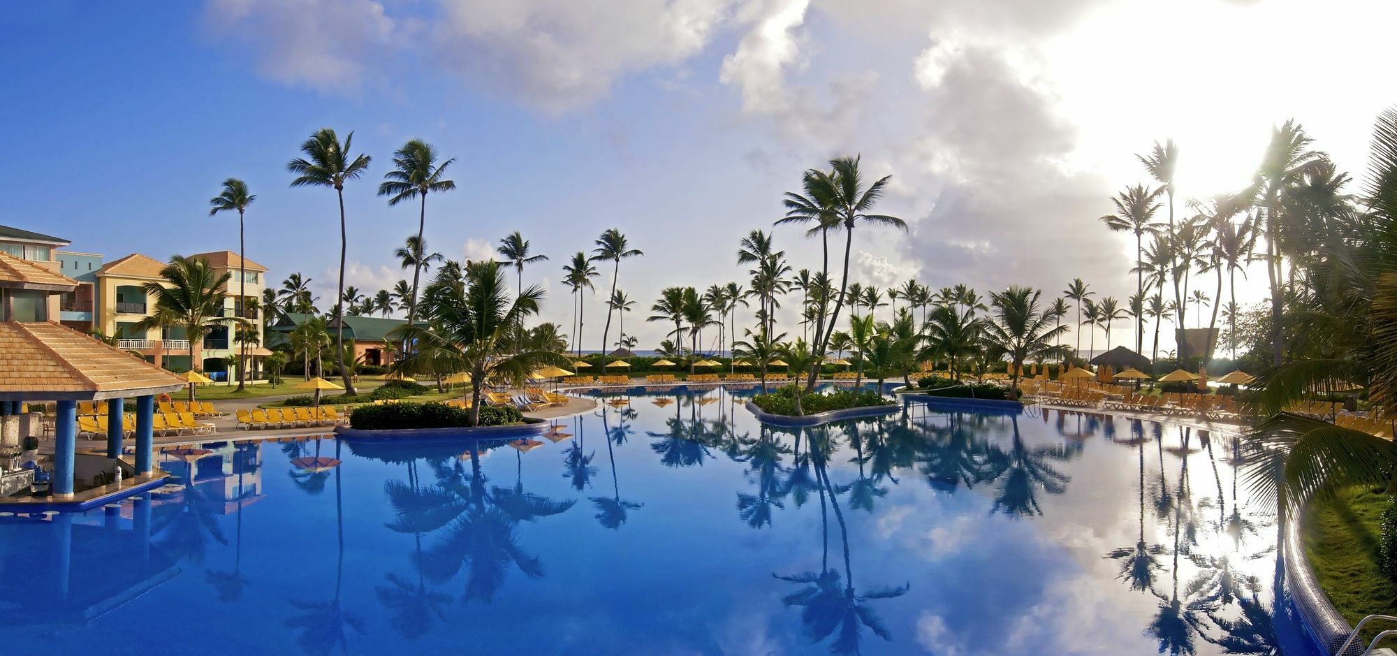 Privilege Club At Ocean Blue & Sand Bavaro Exterior photo