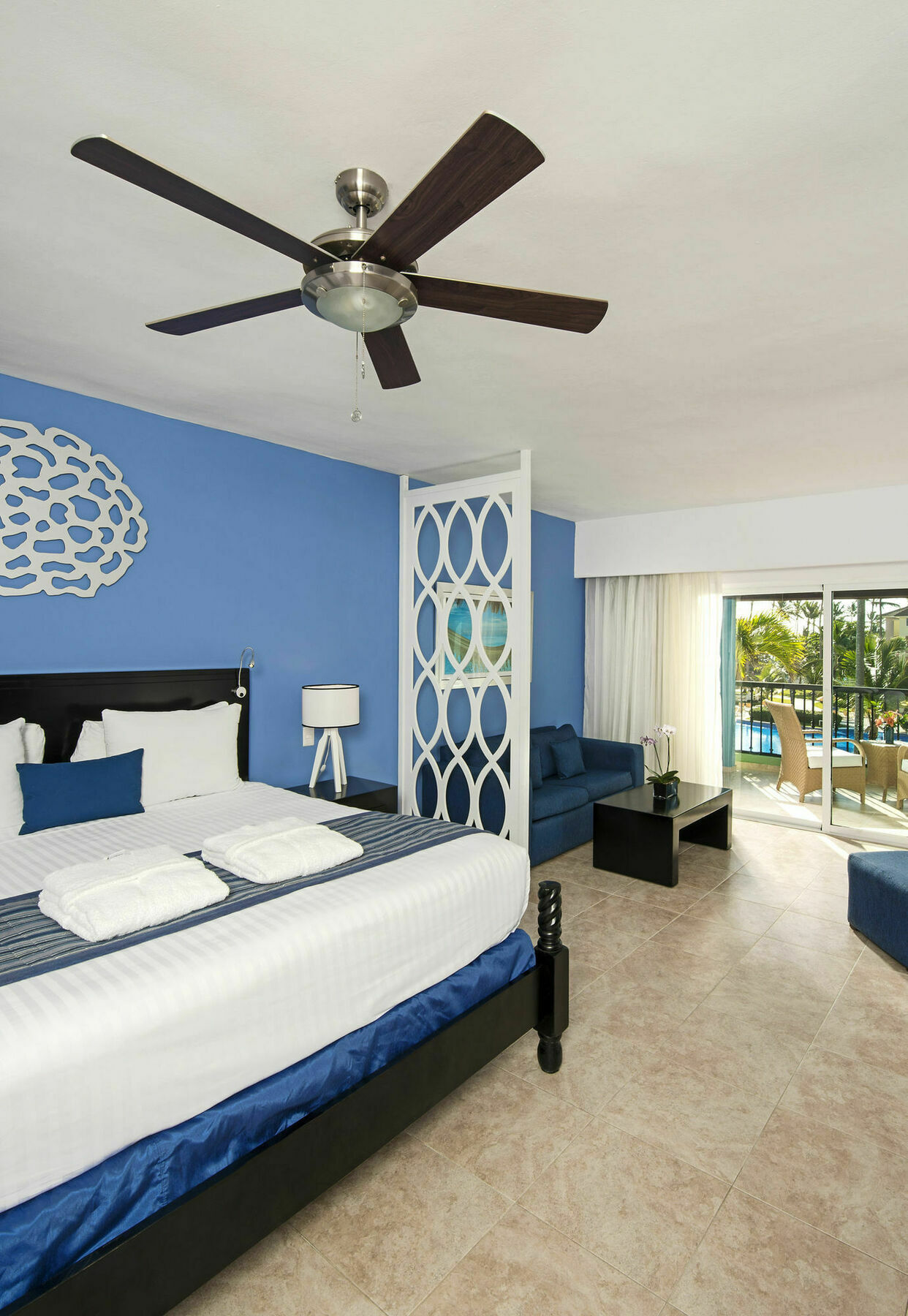 Privilege Club At Ocean Blue & Sand Bavaro Exterior photo