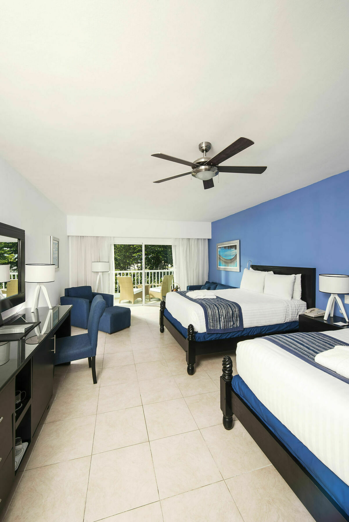 Privilege Club At Ocean Blue & Sand Bavaro Exterior photo